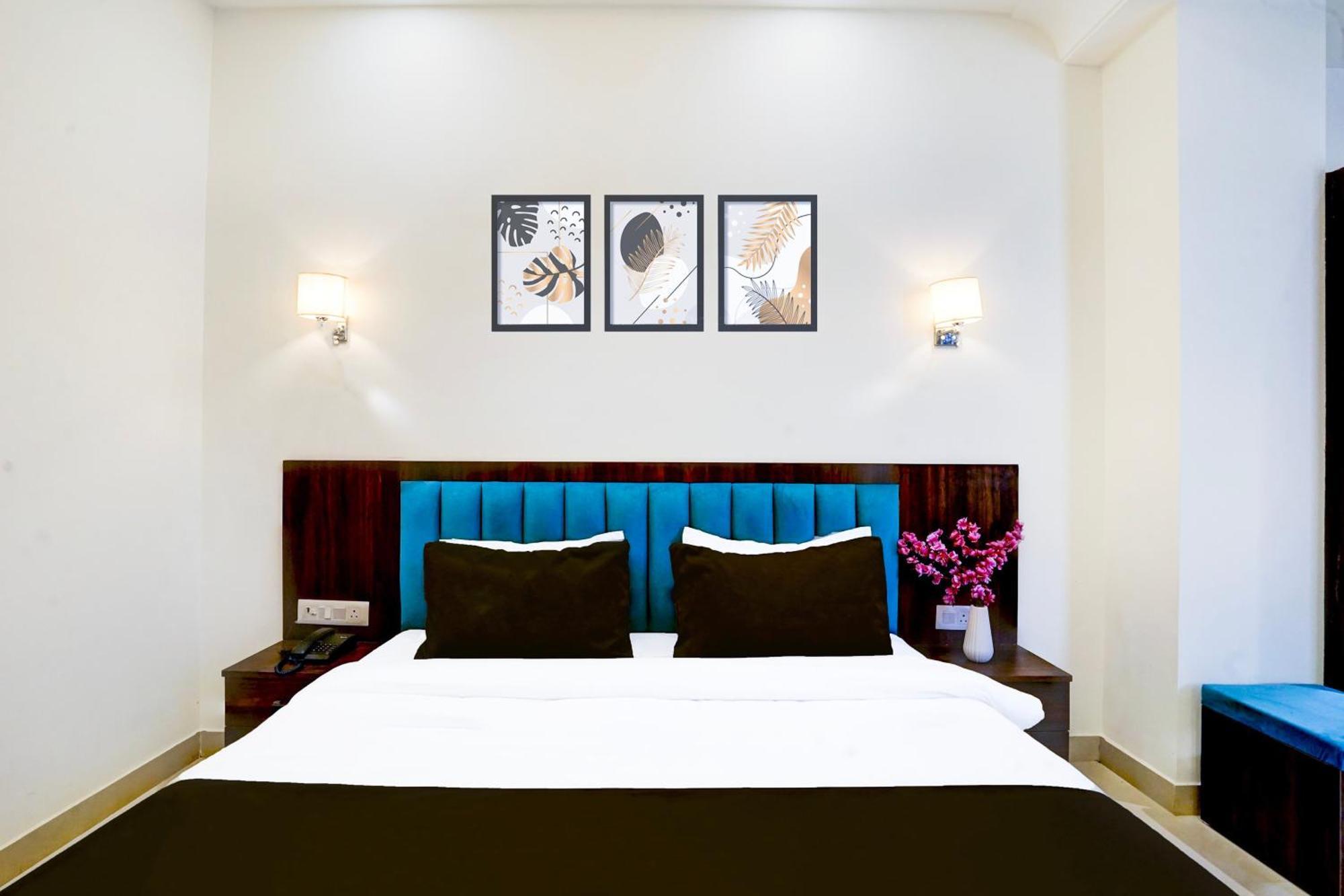 Collection O Golden Sapphire Otel Jaipur Dış mekan fotoğraf